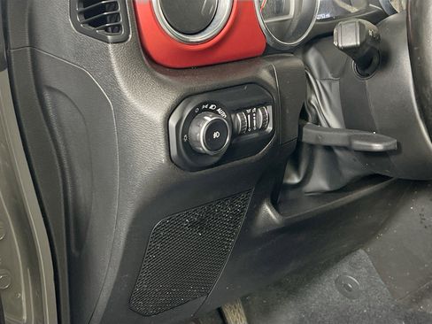 Used 2022 Jeep Wrangler Unlimited Rubicon w/ LED Lighting Group image 10