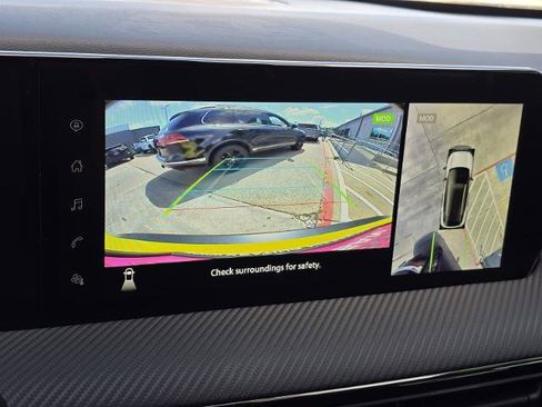 Certified 2025 Nissan Kicks SR FWD image 21