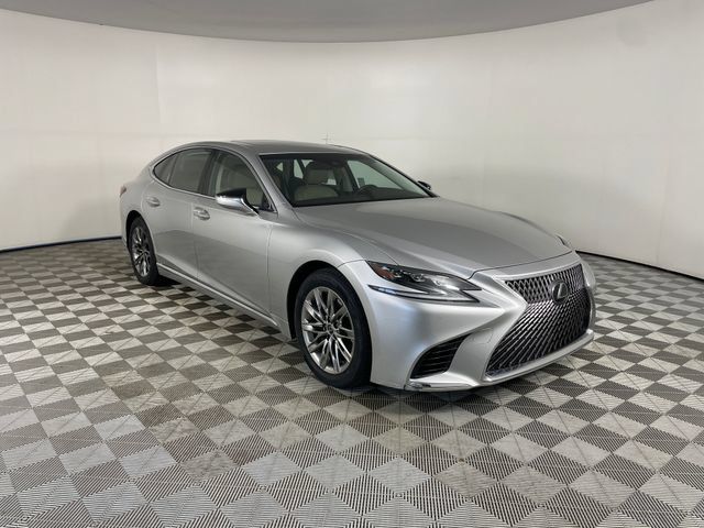 Used 2018 Lexus LS 500 w/ Accessory Package (Z2) RWD image 27