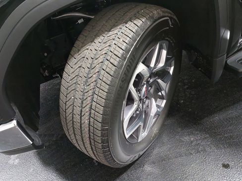 New 2026 GMC Sierra 1500 SLT w/ SLT Premium Plus Package image 35