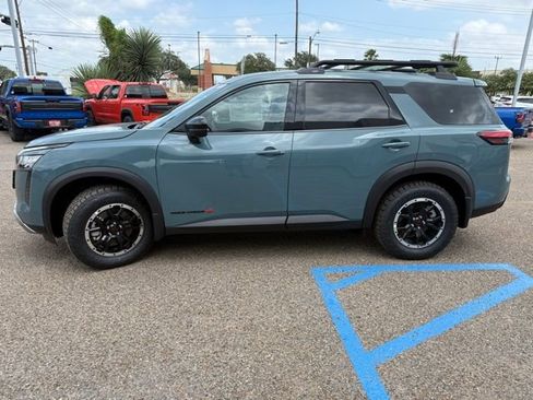 New 2026 Nissan Pathfinder Rock Creek AWD/4WD image 4