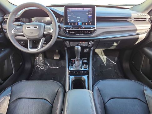 Used 2023 Jeep Compass Trailhawk w/ Trailhawk Elite Group image 14