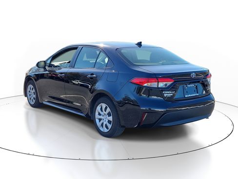 Used 2024 Toyota Corolla LE image 4