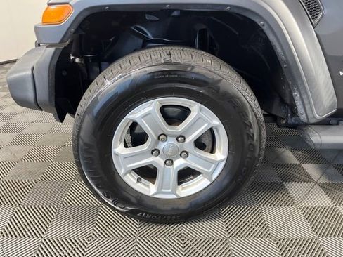Used 2020 Jeep Wrangler Sport AWD/4WD image 10