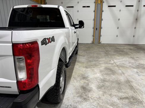 Used 2017 Ford F250 XL w/ Power Equipment Group AWD/4WD image 10