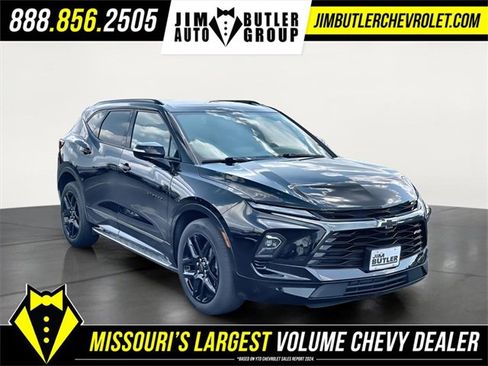 Used 2023 Chevrolet Blazer RS w/ Driver Confidence II Package image 6