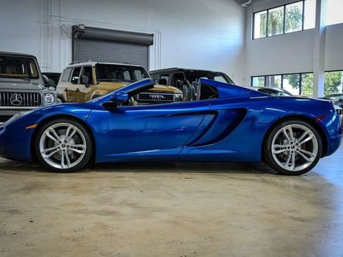Used 2013 McLaren MP4-12C Spider RWD image 6