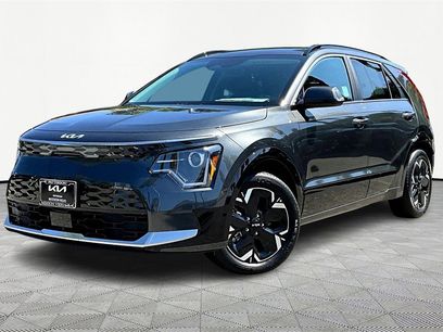 Certified 2025 Kia Niro Wind