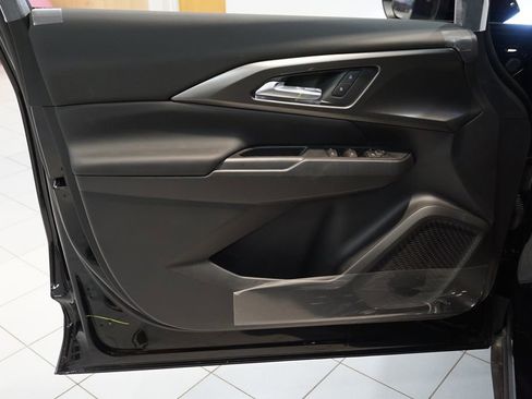 New 2026 Chevrolet Equinox EV LT image 22