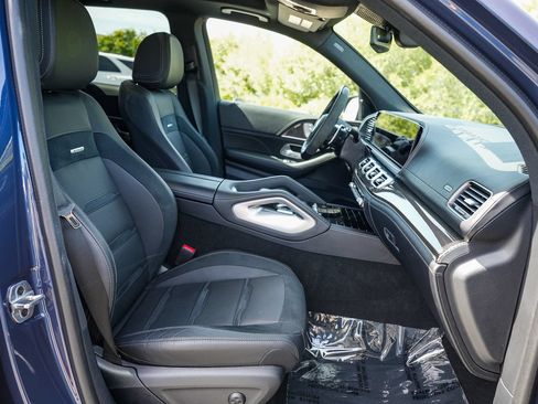 Certified 2025 Mercedes-Benz GLE 53 AMG 4MATIC image 16