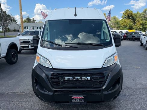 Used 2023 RAM ProMaster 2500 FWD image 3
