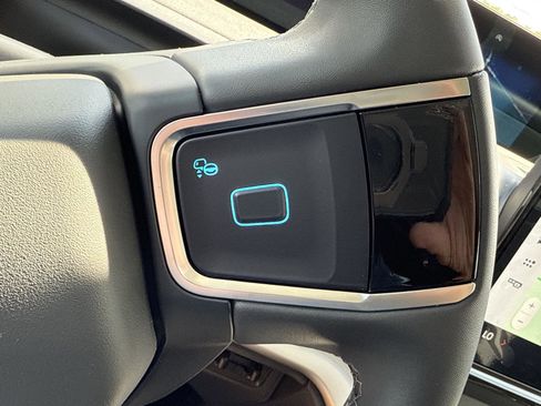 New 2025 Ford Expedition Active image 14