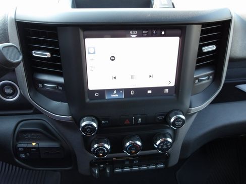 New 2024 RAM 2500 Tradesman w/ Chrome Appearance Group image 15