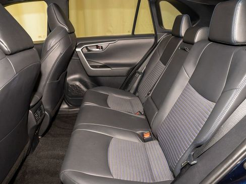 Used 2020 Toyota RAV4 XSE w/ XSE Grade Weather Package image 9