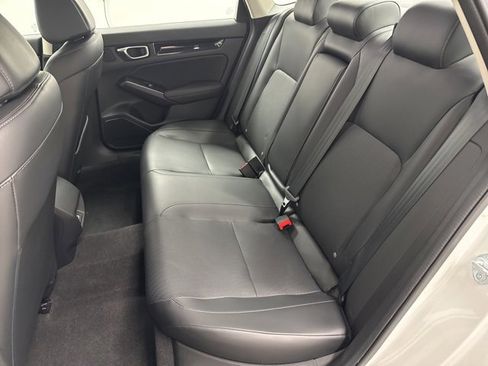 Used 2023 Honda Civic Touring image 32