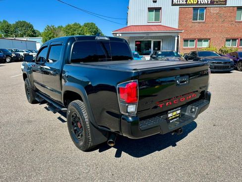 Used 2018 Toyota Tacoma TRD Pro AWD/4WD image 7