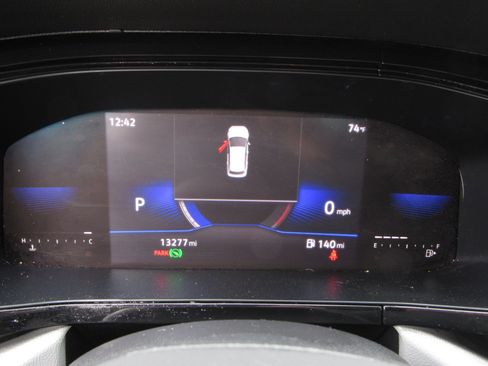 Used 2022 Volkswagen Taos S image 25