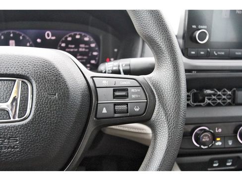 Used 2025 Honda Accord LX image 24