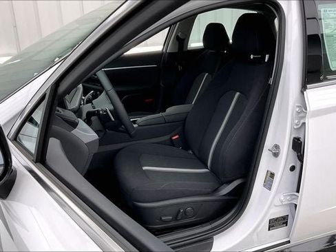 Certified 2026 Hyundai Sonata SEL AWD/4WD image 11