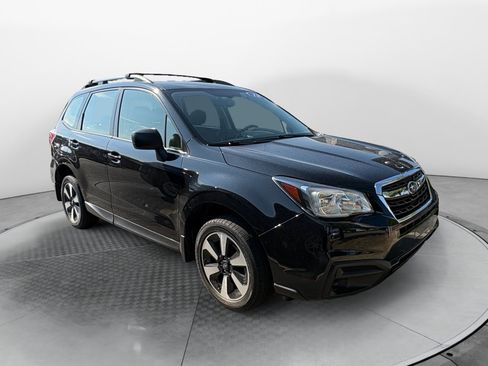 Used 2018 Subaru Forester 2.5i w/ Protection Package #1 AWD/4WD image 1