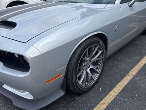 Used 2021 Dodge Challenger SRT Hellcat w/ Plus Package image 2