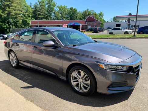 Used 2019 Honda Accord LX image 2