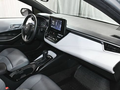 Used 2023 Toyota Corolla SE AWD/4WD image 44