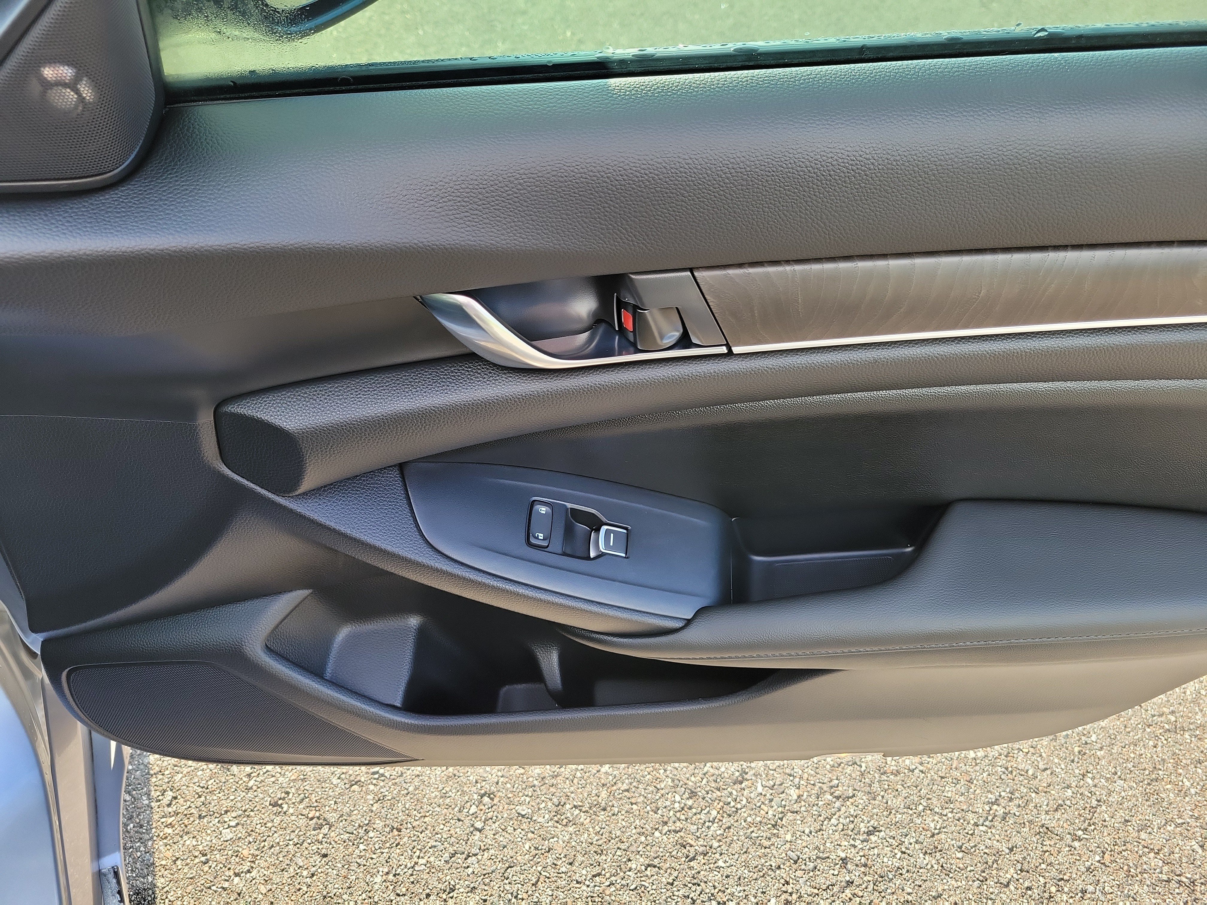 Used 2020 Honda Accord Touring image 10
