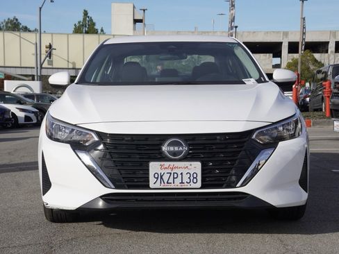 Certified 2024 Nissan Sentra SV image 6