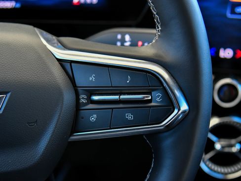 Used 2024 Chevrolet Blazer EV LT image 38