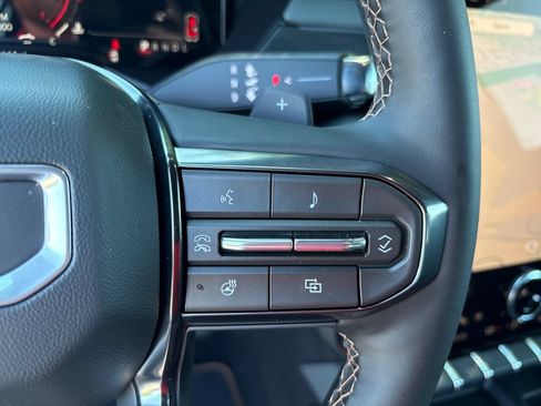 New 2026 GMC Acadia AT4 w/ Luxury Package AWD/4WD image 19