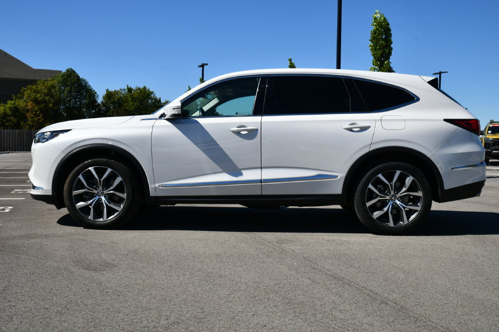 Used 2024 Acura MDX w/ Technology Package AWD/4WD image 5