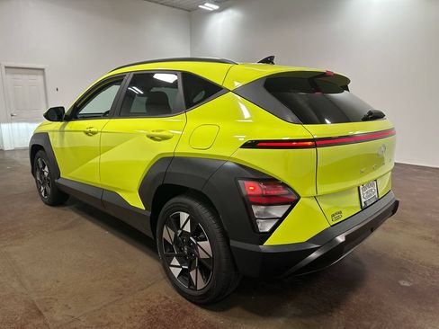 Used 2025 Hyundai Kona SEL FWD image 44