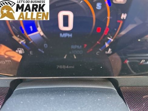 Used 2026 Chevrolet Traverse Z71 image 8