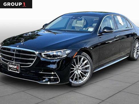 Used 2025 Mercedes-Benz S 580 4MATIC Sedan image 1