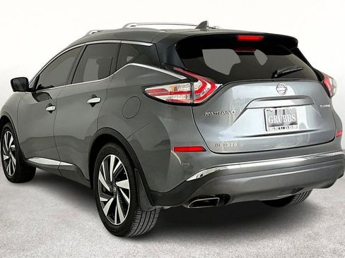 Used 2018 Nissan Murano Platinum image 2