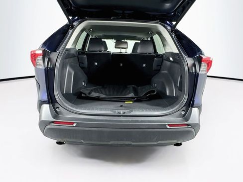 Used 2025 Toyota RAV4 XLE w/ Convenience Package FWD image 26