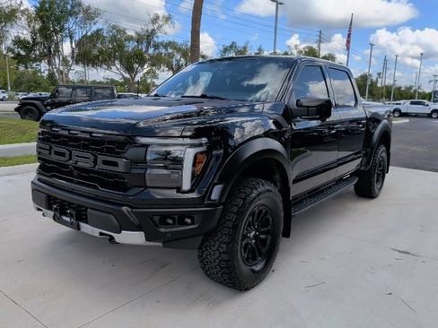 Certified 2025 Ford F150 Raptor AWD/4WD image 8