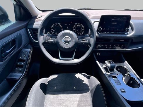 Used 2021 Nissan Rogue S FWD image 6