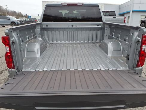 Used 2023 Chevrolet Silverado 1500 LT image 18
