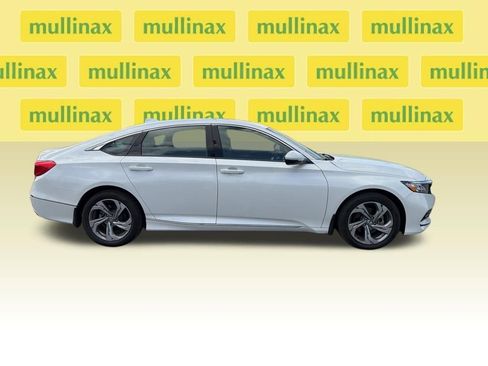 Used 2018 Honda Accord EX-L image 11