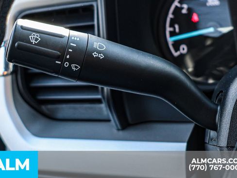 Used 2025 Ford F250 XLT image 32