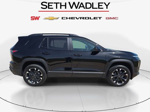 New 2026 Chevrolet Equinox RS w/ Convenience Package III FWD image 8