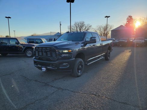 New 2026 RAM 2500 Tradesman w/ Safety Group AWD/4WD image 14