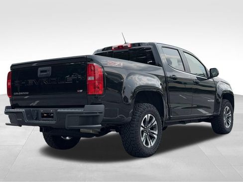 Used 2022 Chevrolet Colorado Z71 AWD/4WD image 9