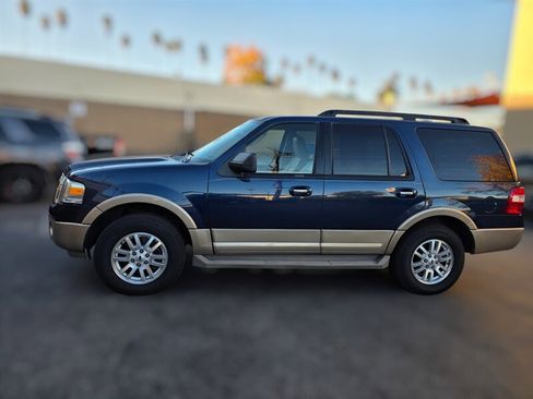 Used 2014 Ford Expedition XLT w/ Equipment Group 201A image 5