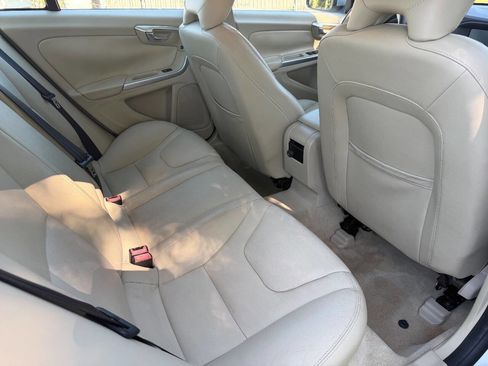 Used 2015 Volvo S60 T5 Premier image 34