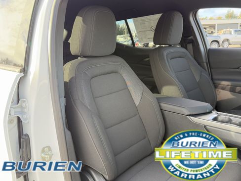 New 2026 Chevrolet Equinox RS image 22