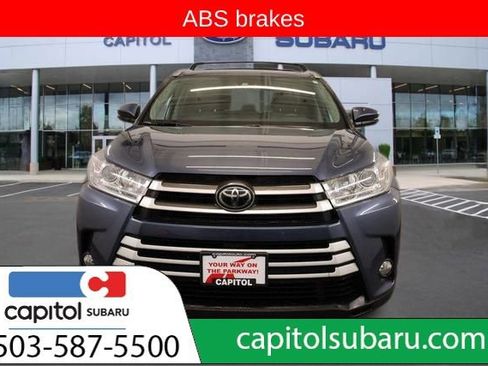Used 2018 Toyota Highlander XLE image 7
