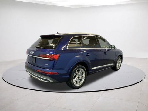 Used 2022 Audi Q7 Premium Plus w/ Premium Plus Package image 6